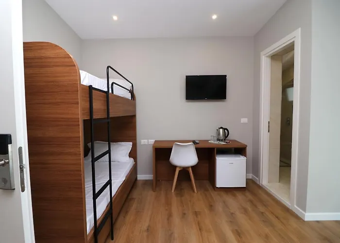 Pensionat Elarad Vlorë